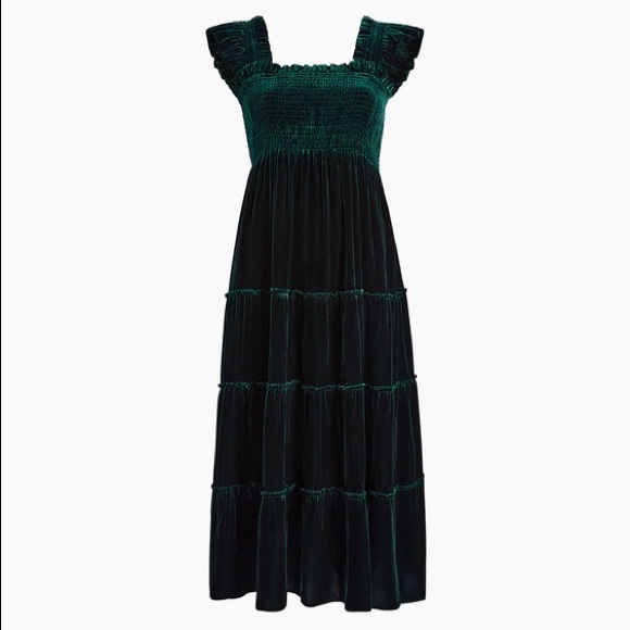 Hill House Home The Ellie Nap Dress in Emerald Velvet - Picture 1 of 4